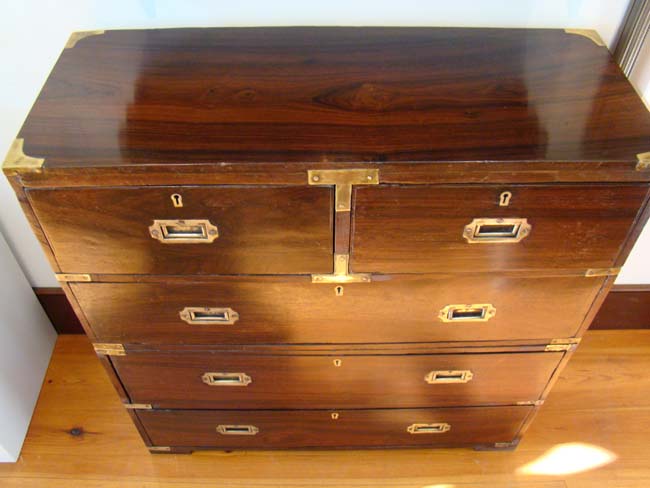 A diminutive 19th c. Anglo-Indian Rosewood Two-part CAMPAIGN Chest of Drawers circa 1850-1870 — image 3